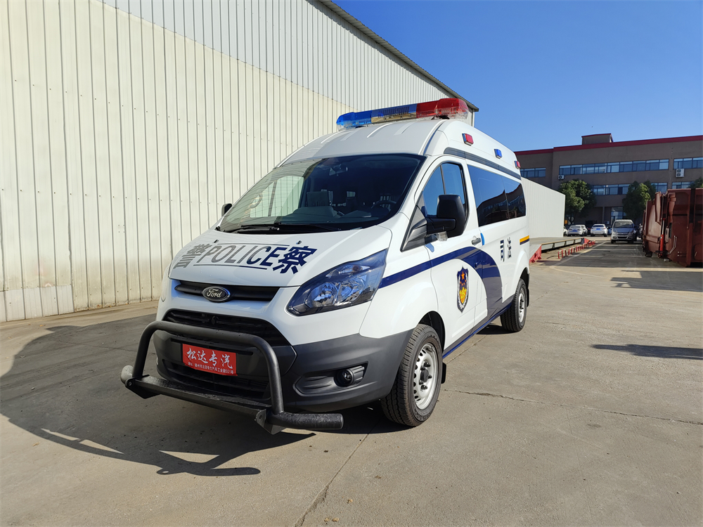 福特V362囚車